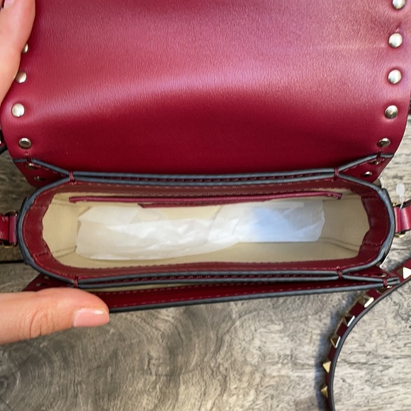 NEW Valentino Rockstud Crossbody Calfskin Bag - Picture 10 of 11